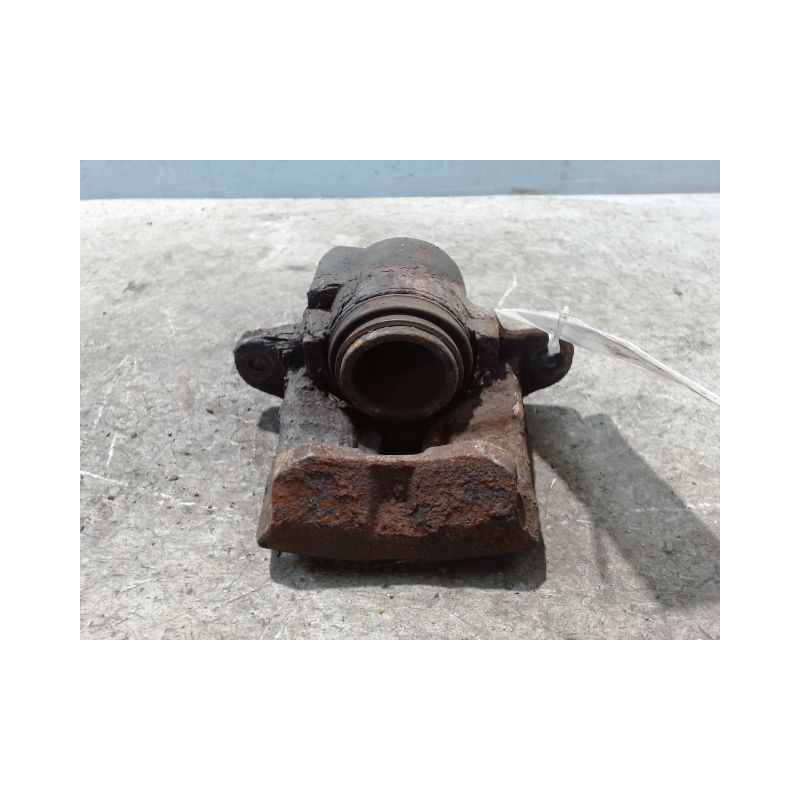 ETRIER DE FREIN AVANT GAUCHE RENAULT CLIO II PH.2 01-06