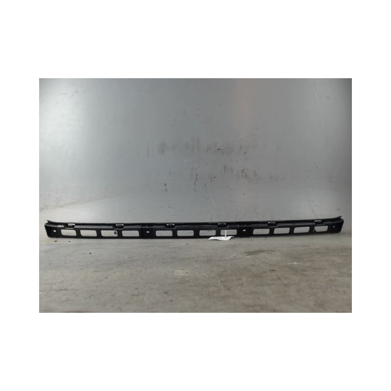 SUPPORT CENTRAL PARE-CHOC ARRIERE  VOLKSWAGEN POLO 2009-
