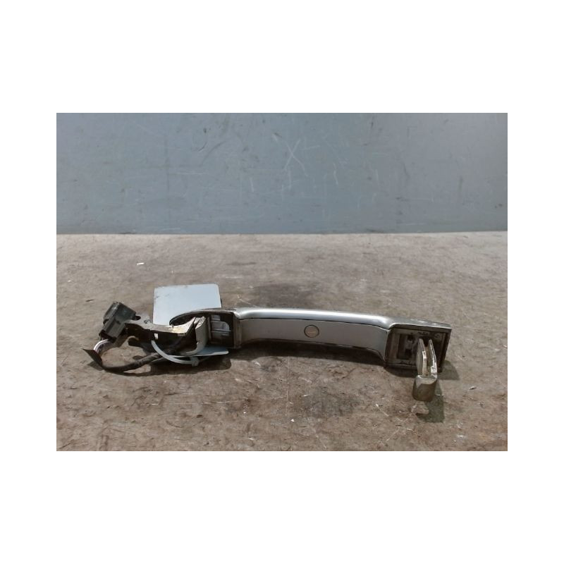 POIGNEE EXTERIEURE PORTE ARRIERE DROIT RENAULT CLIO III 2005-