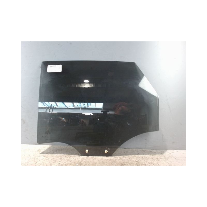 GLACE PORTE ARG AUDI Q3