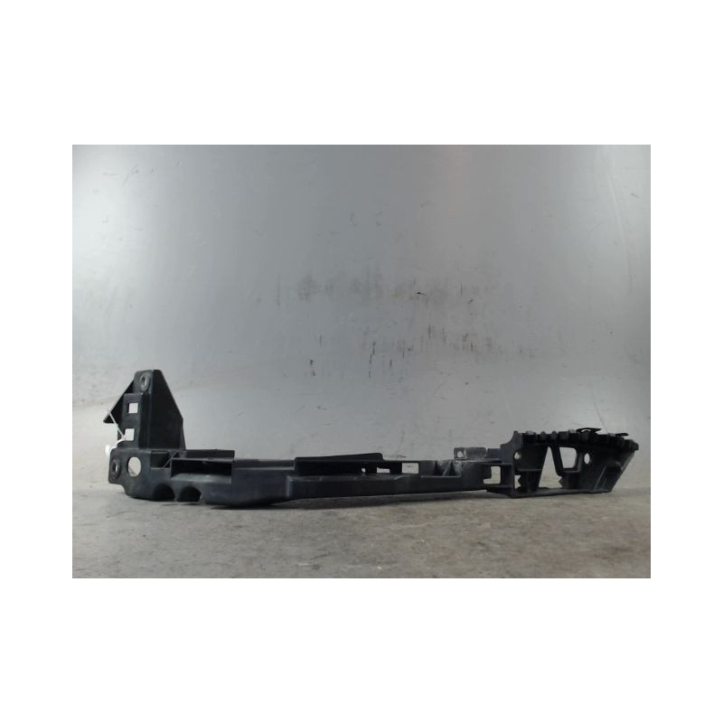 SUPPORT PARE-CHOC AVG VOLKSWAGEN POLO 2009-