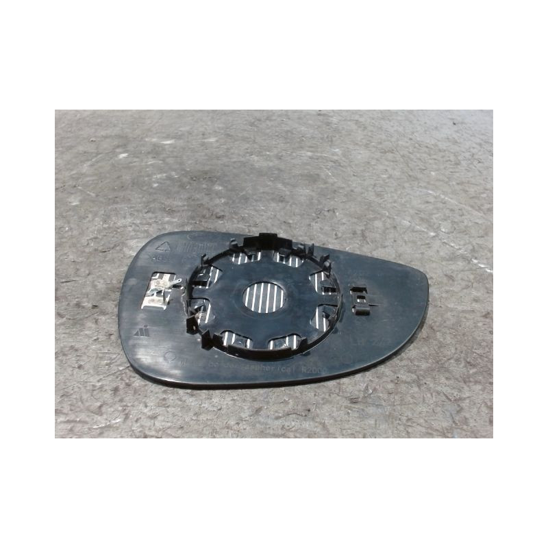 GLACE RETROVISEUR EXT G FORD FIESTA 2010-