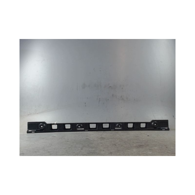 SUPPORT CENTRAL PARE-CHOC ARRIERE  VOLKSWAGEN GOLF V PLUS 2005-