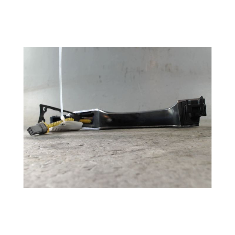 POIGNEE EXTERIEURE PORTE AVANT DROIT HYUNDAI TUCSON