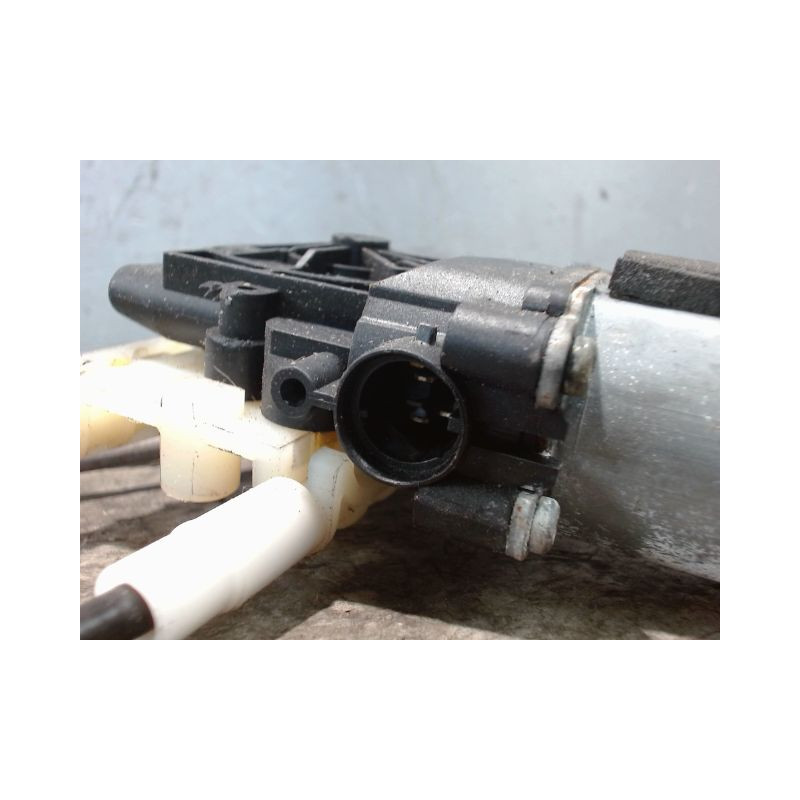 MECANISME+MOTEUR LEVE-GLACE AVANT DROIT RENAULT MEGANE II PH1 CPE 02-05