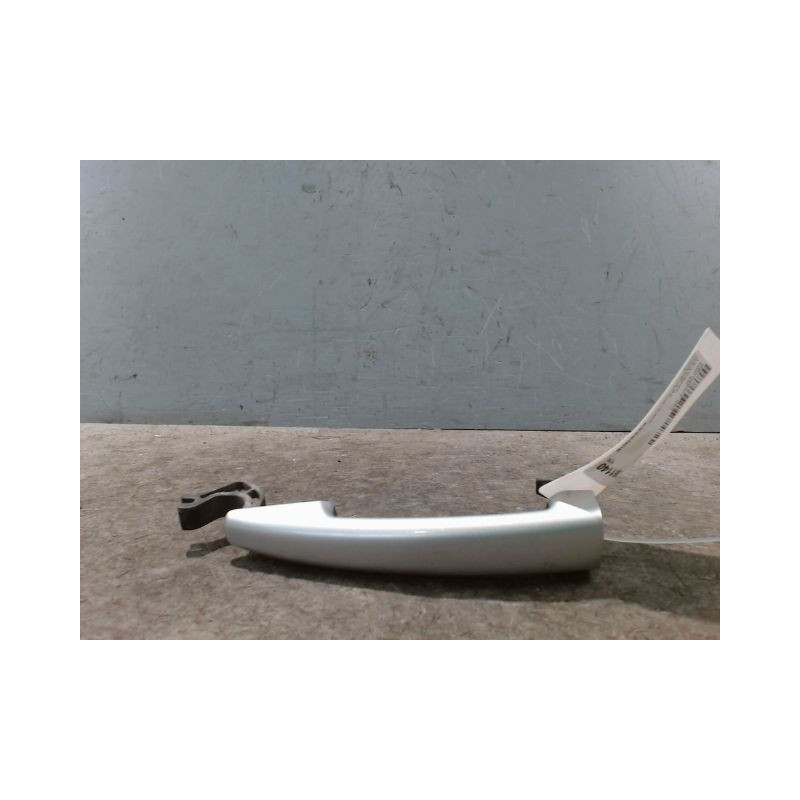 POIGNEE EXTERIEURE PORTE AVANT GAUCHE PEUGEOT 207 3P