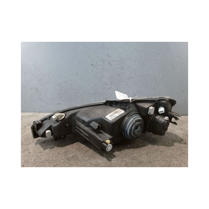 PHARE DROIT PEUGEOT 206 5P