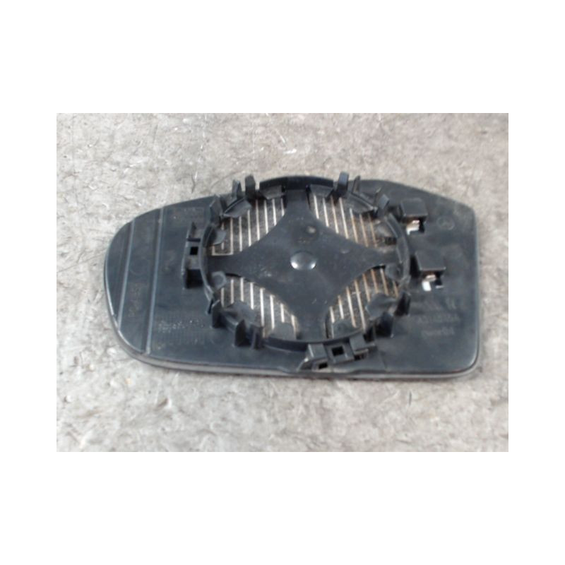 GLACE RETROVISEUR EXT D MERCEDES CLASSE A 2004-