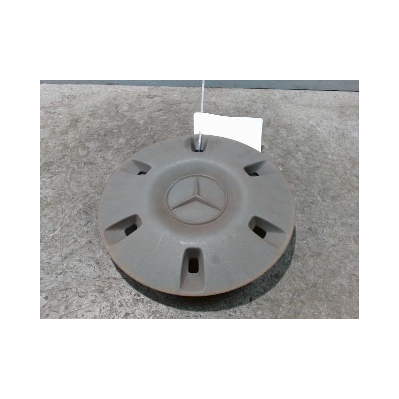 ENJOLIVEUR DE ROUE MERCEDES SPRINTER