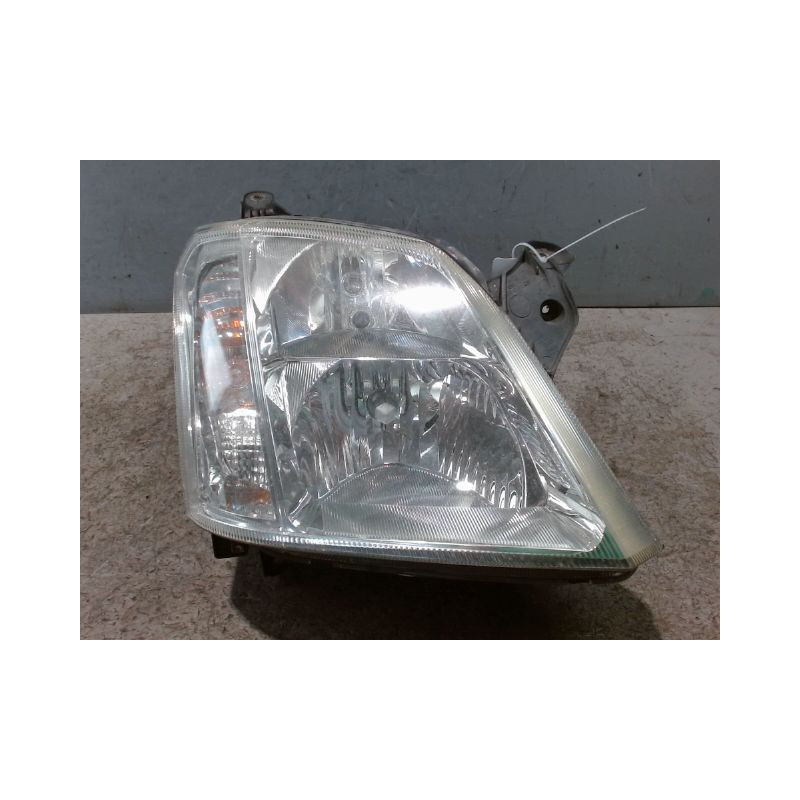 PHARE DROIT OPEL MERIVA