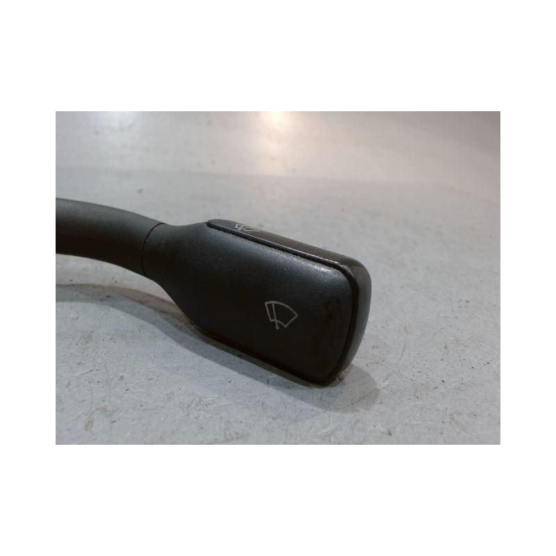 COMMANDE ESSUIE GLACE AUDI A4