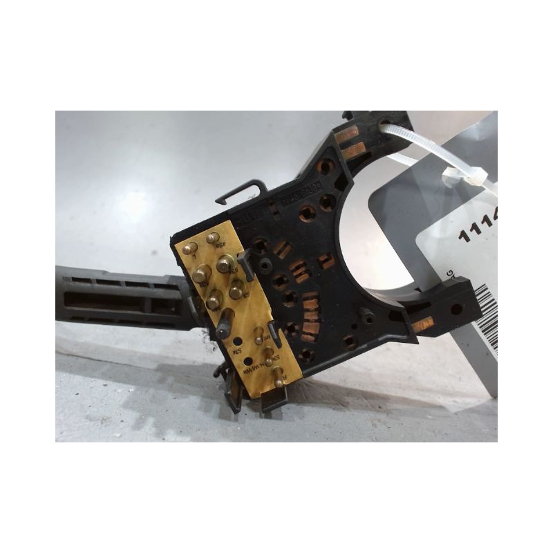 COMMANDE ESSUIE GLACE AUDI A4