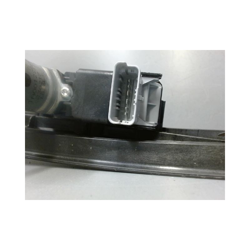 MECANISME+MOTEUR LEVE-GLACE ARRIERE GAUCHE PEUGEOT 208