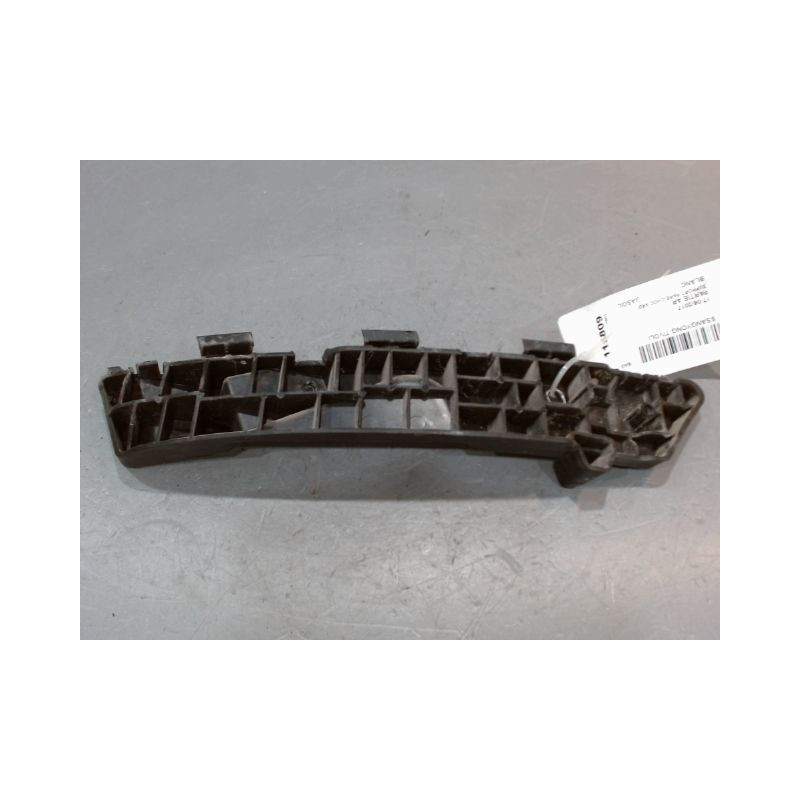 SUPPORT PARE-CHOC ARD SSANGYONG TIVOLI