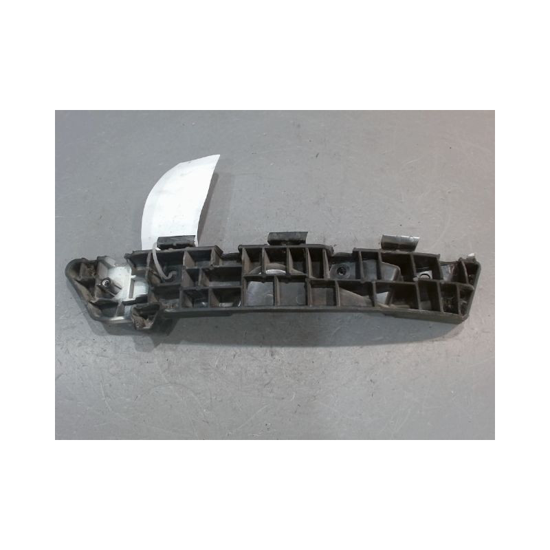 SUPPORT PARE-CHOC ARG SSANGYONG TIVOLI