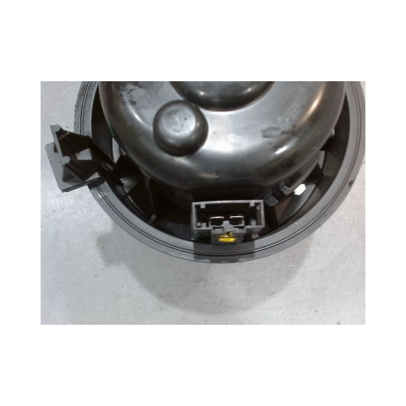 MOTEUR VENTILATEUR CHAUFFAGE PEUGEOT 208