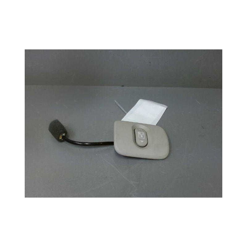 BOUTON COMMANDE TOIT OUVRANT NISSAN QASHQAI