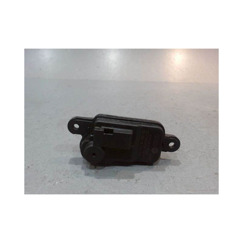 ACTIONNEUR TRAPPE CARBURANT AUDI A3