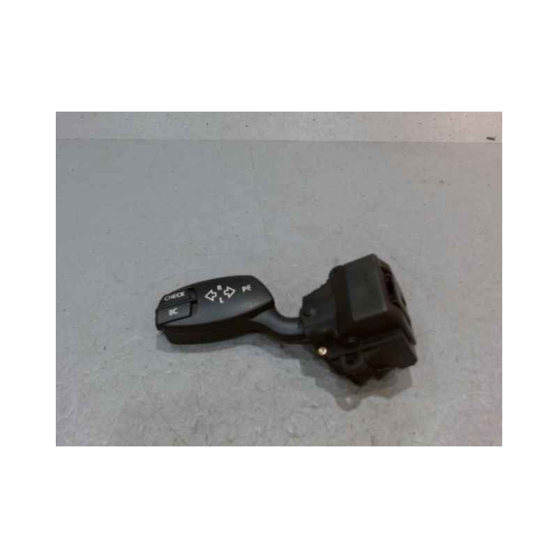 COMMANDE CLIGNOTANT B.M.W. SERIE 5