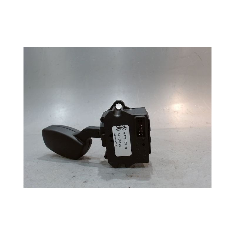COMMANDE CLIGNOTANT B.M.W. SERIE 5