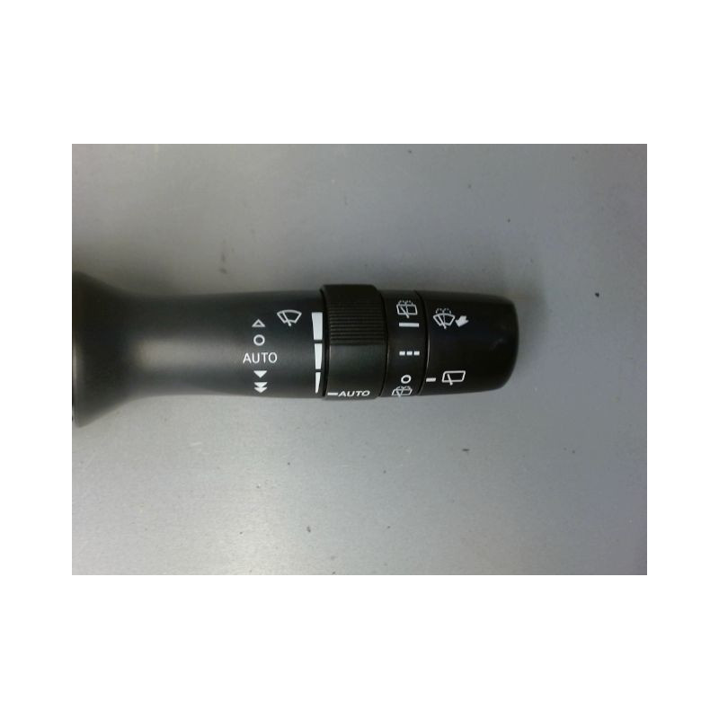 COMMANDE ESSUIE GLACE TOYOTA RAV4
