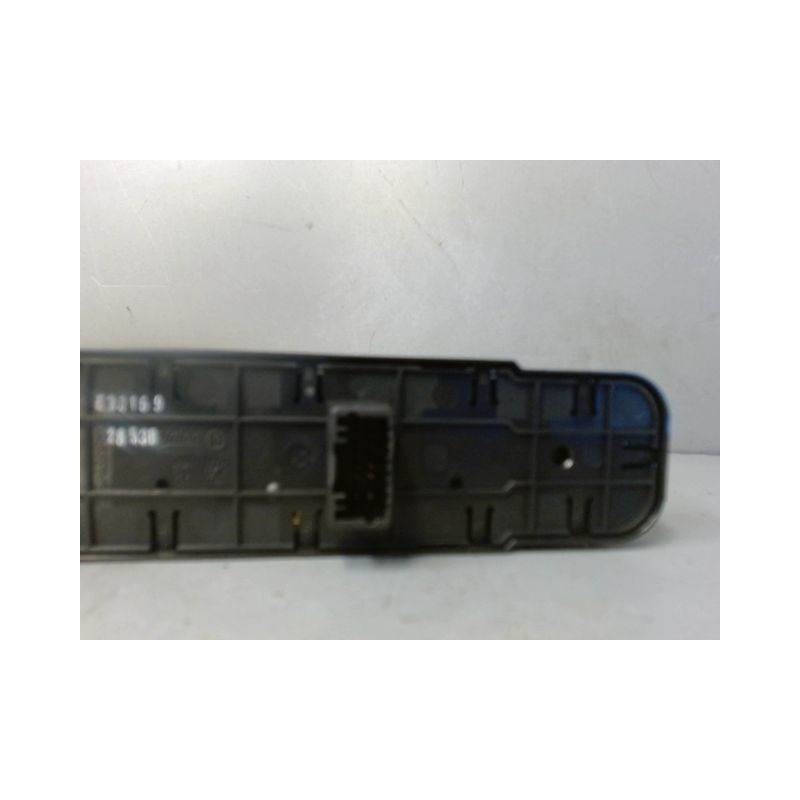 COMMANDE LEVE-GLACE PORTE AVG RENAULT LAGUNA