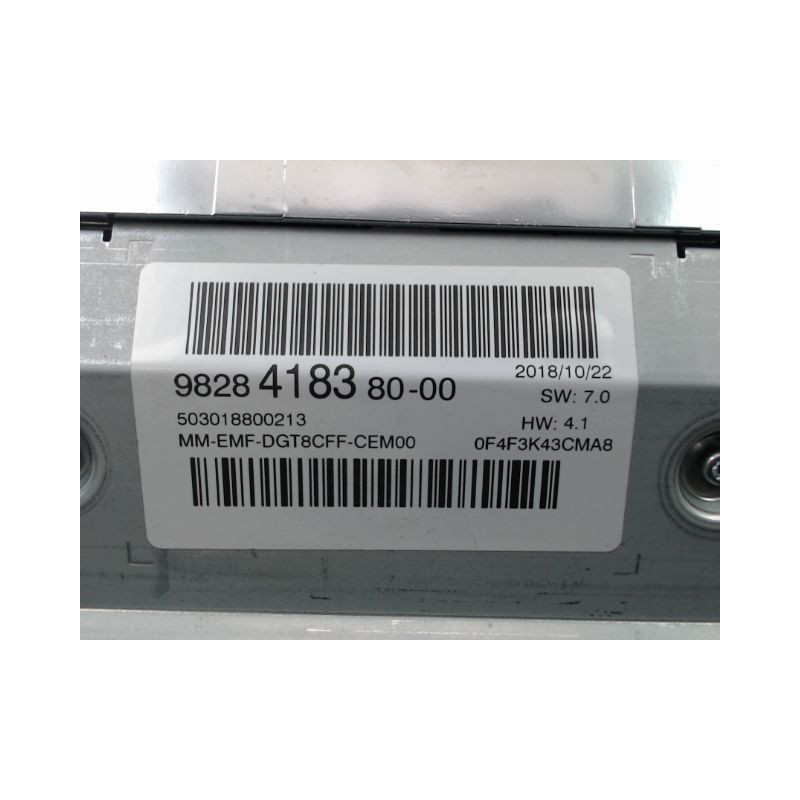 ECRAN GPS PEUGEOT 5008 2009-