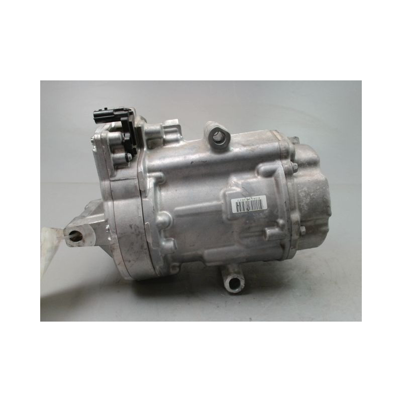 COMPRESSEUR AIR CONDITIONNE DACIA DUSTER 2010-