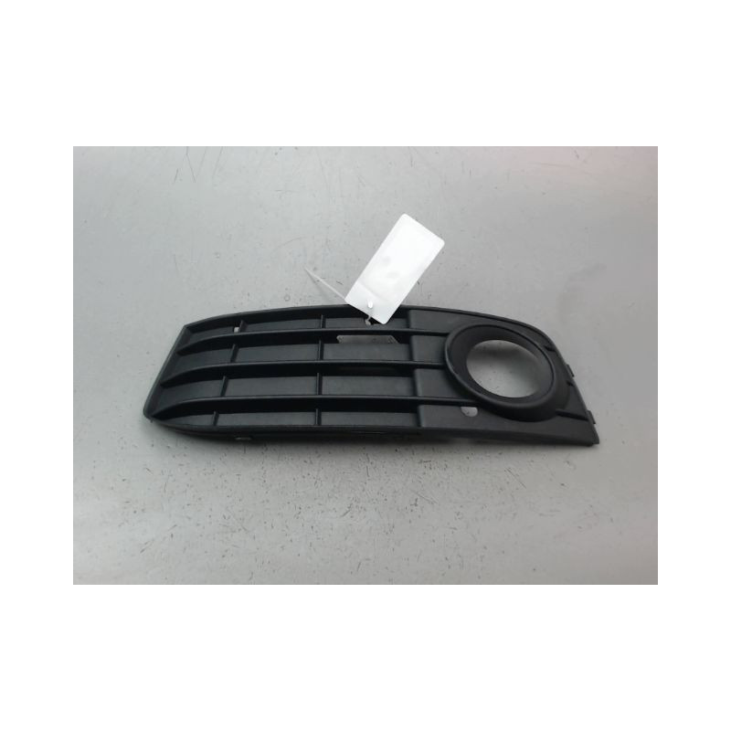 GRILLE VENTILATION PARE-CHOC AVG AUDI A4 BERL. III Phase 1 (8K) 2008-2011