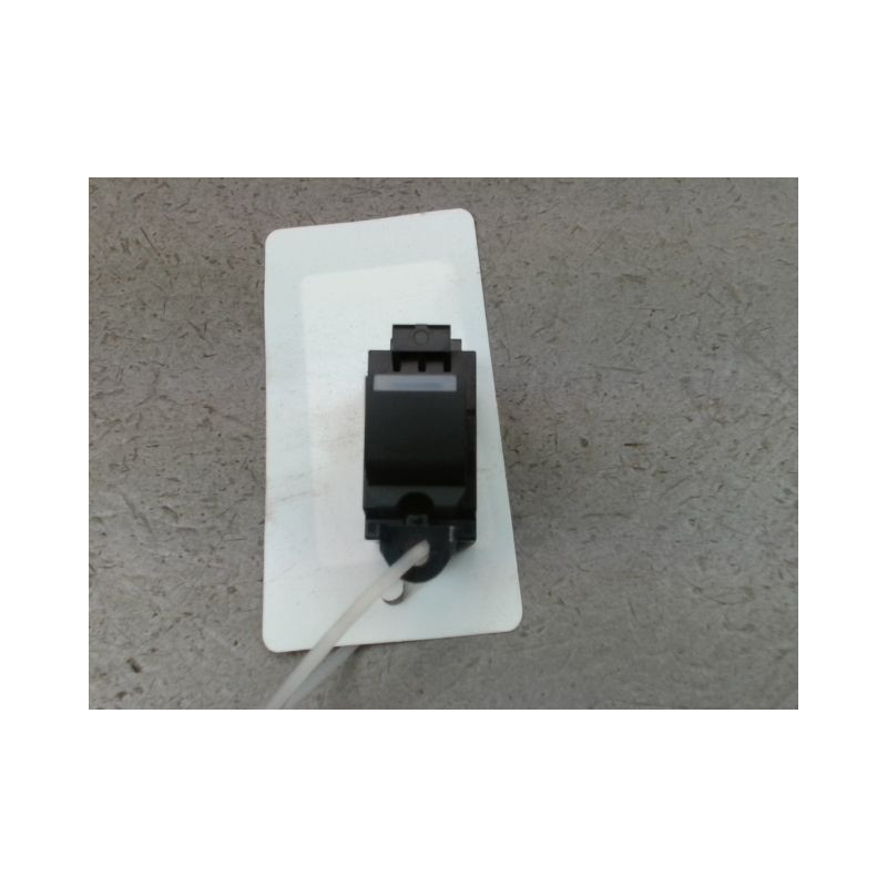 COMMANDE LEVE-GLACE PORTE AVD LAND ROVER RR EVOQUE