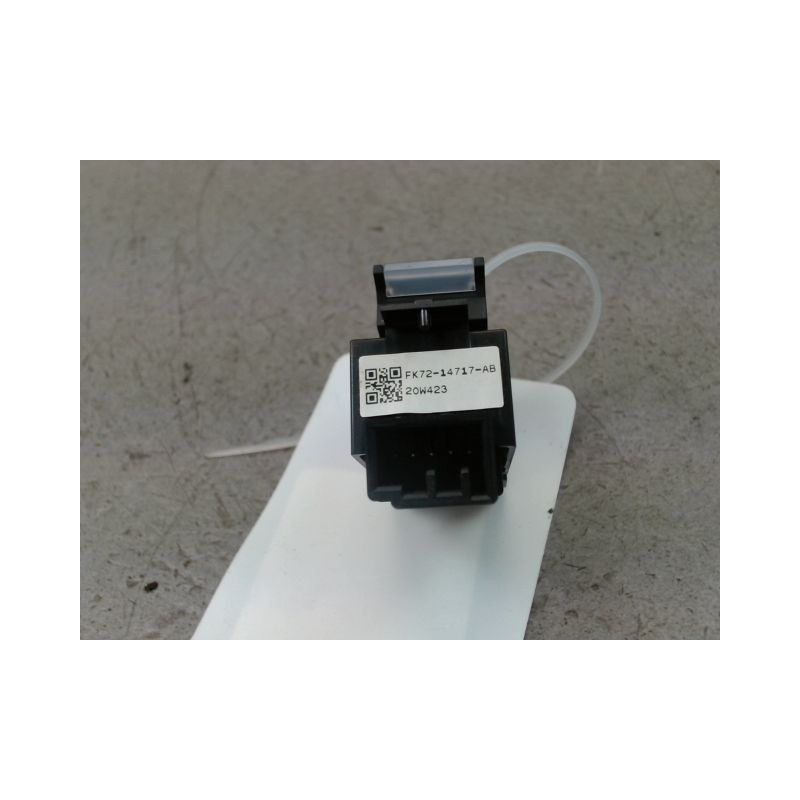 COMMANDE LEVE-GLACE PORTE ARG LAND ROVER RR EVOQUE