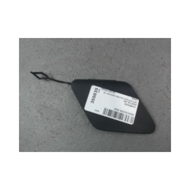 OBTURATEUR COUVRE CROCHET DE BOUCLIER AR MERCEDES EQC
