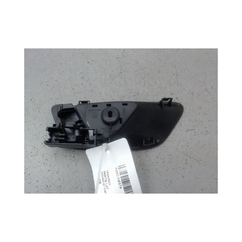 POIGNEE INTERIEURE PORTE AVANT DROIT FORD FIESTA