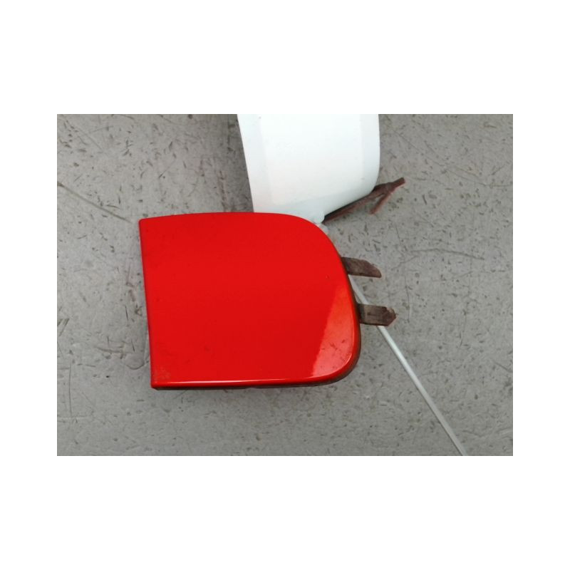 OBTURATEUR COUVRE CROCHET DE BOUCLIER AV FORD FIESTA