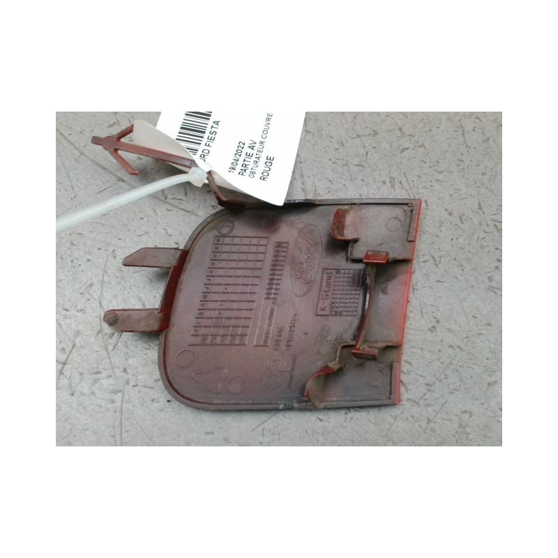 OBTURATEUR COUVRE CROCHET DE BOUCLIER AV FORD FIESTA