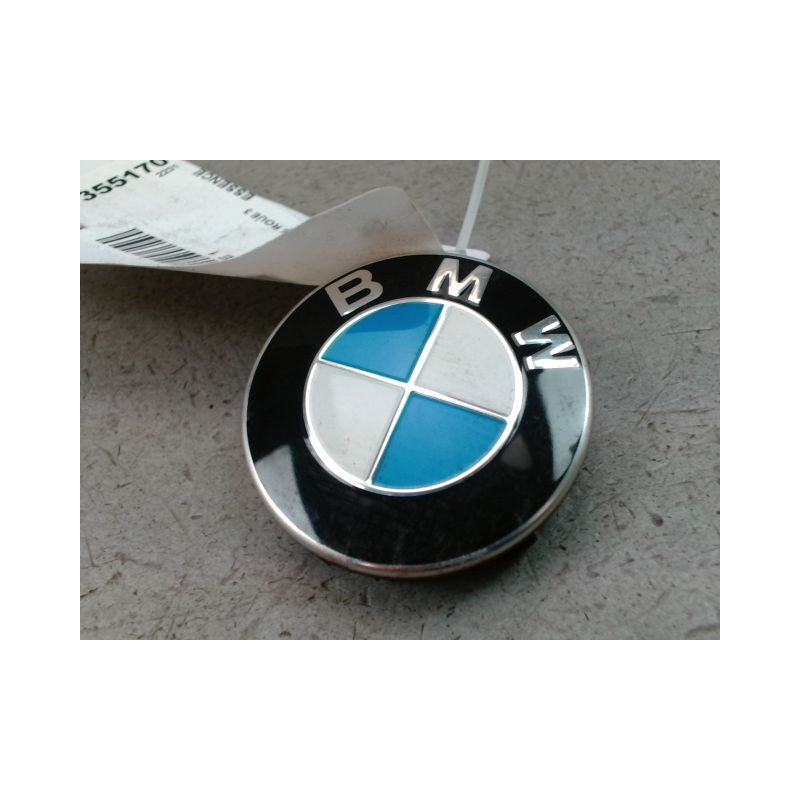 ENJOLIVEUR DE ROUE BMW SERIE 1