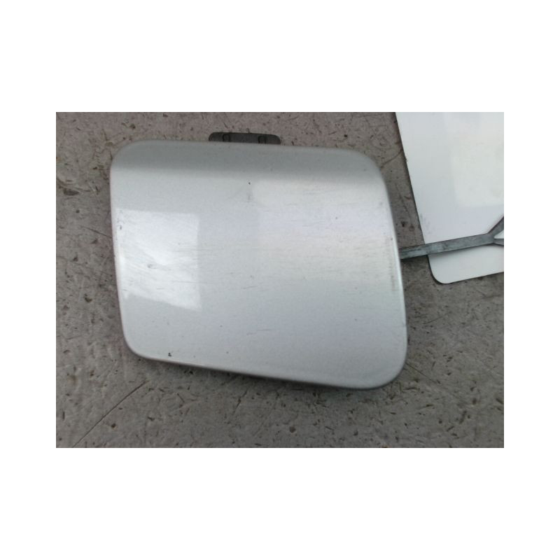 OBTURATEUR COUVRE CROCHET DE BOUCLIER AV BMW SERIE 1