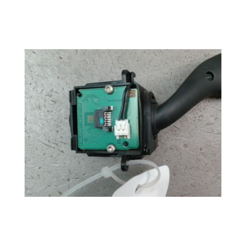COMMANDE CLIGNOTANT FORD MONDEO 2007-