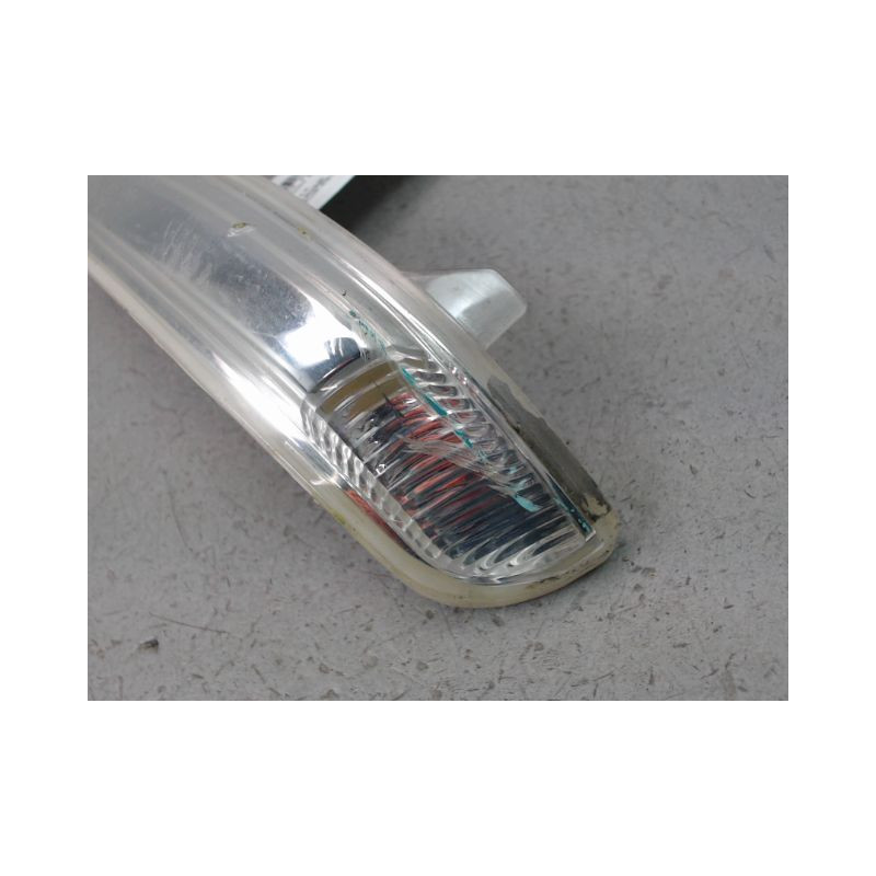 REPETITEUR RETROVISEUR GAUCHE PEUGEOT 208 Phase 1 2012-...
