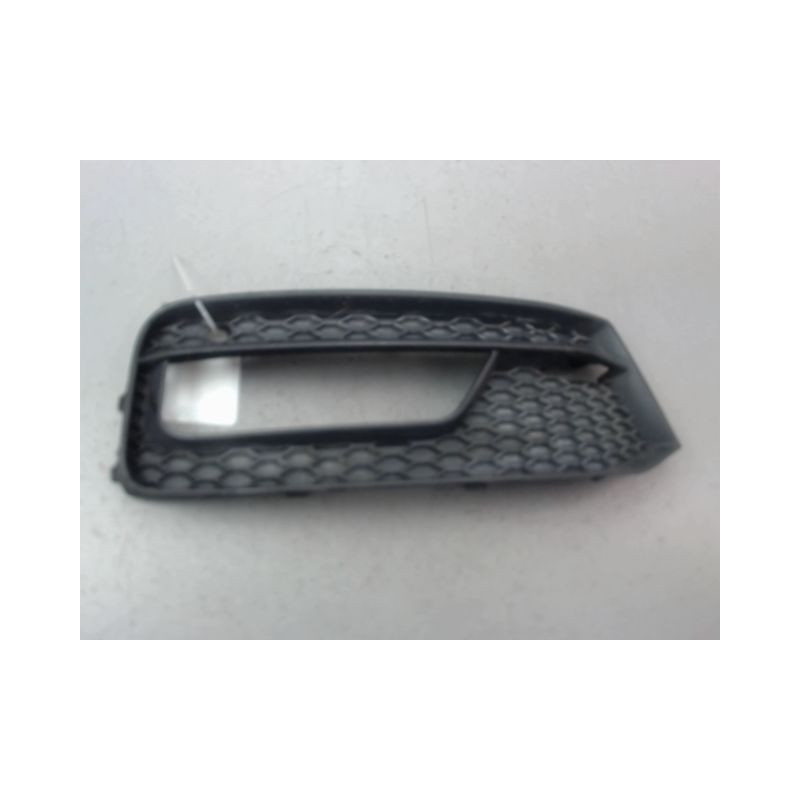 GRILLE VENTILATION PARE-CHOC AVD AUDI A1