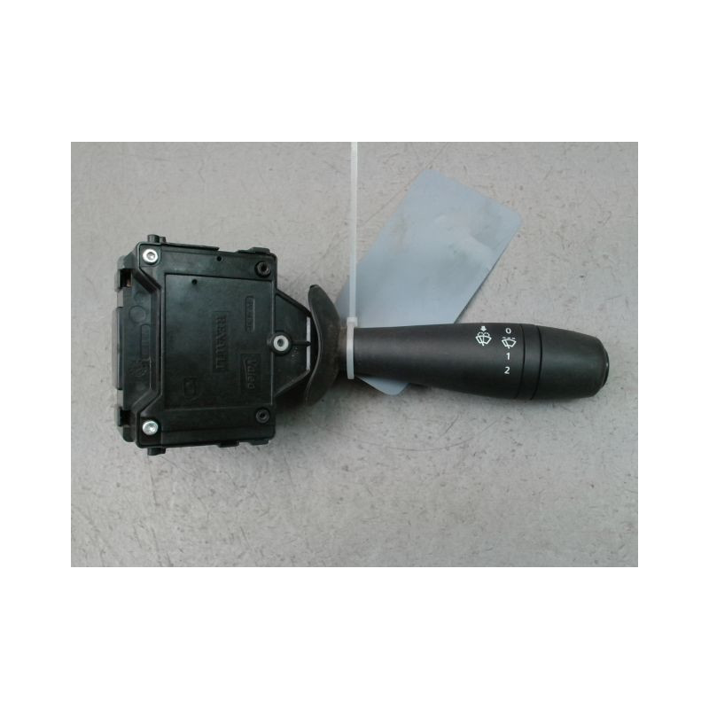 COMMANDE ESSUIE GLACE DACIA DOKKER BREAK 2012-...