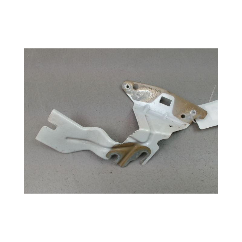 SUPPORT AILE AVG PEUGEOT 208
