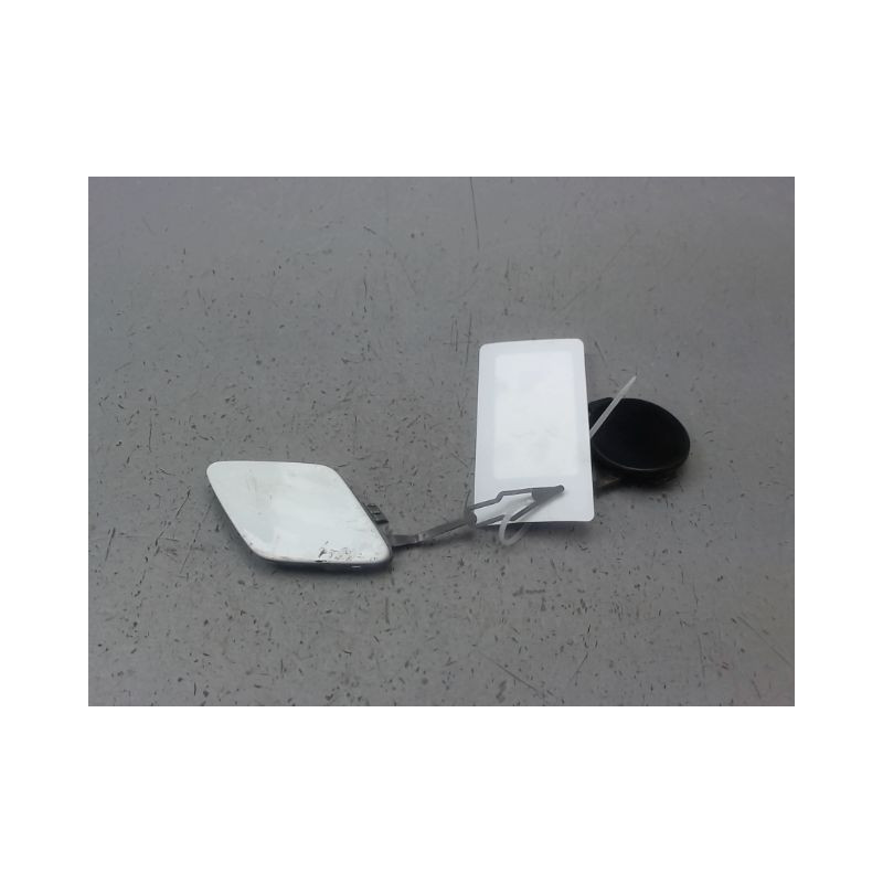 OBTURATEUR COUVRE CROCHET DE BOUCLIER AR PEUGEOT 208