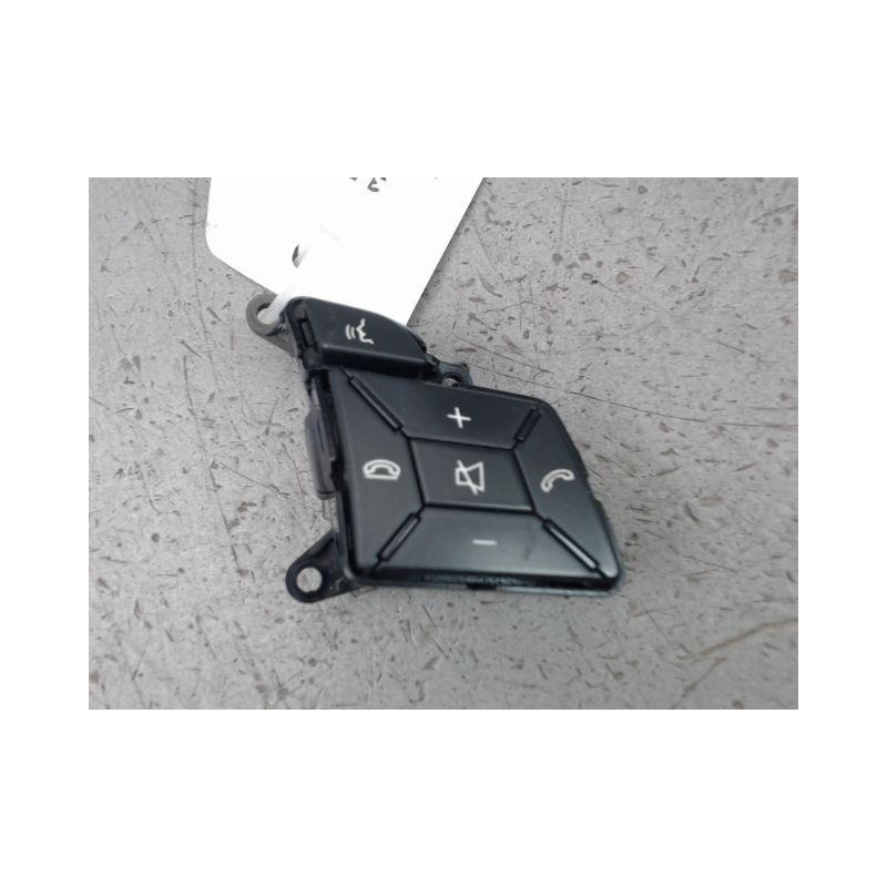 COMMANDES VOLANT DROIT MERCEDES CLASSE A