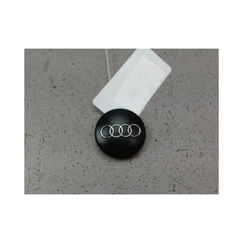 ENJOLIVEUR DE ROUE AUDI A1