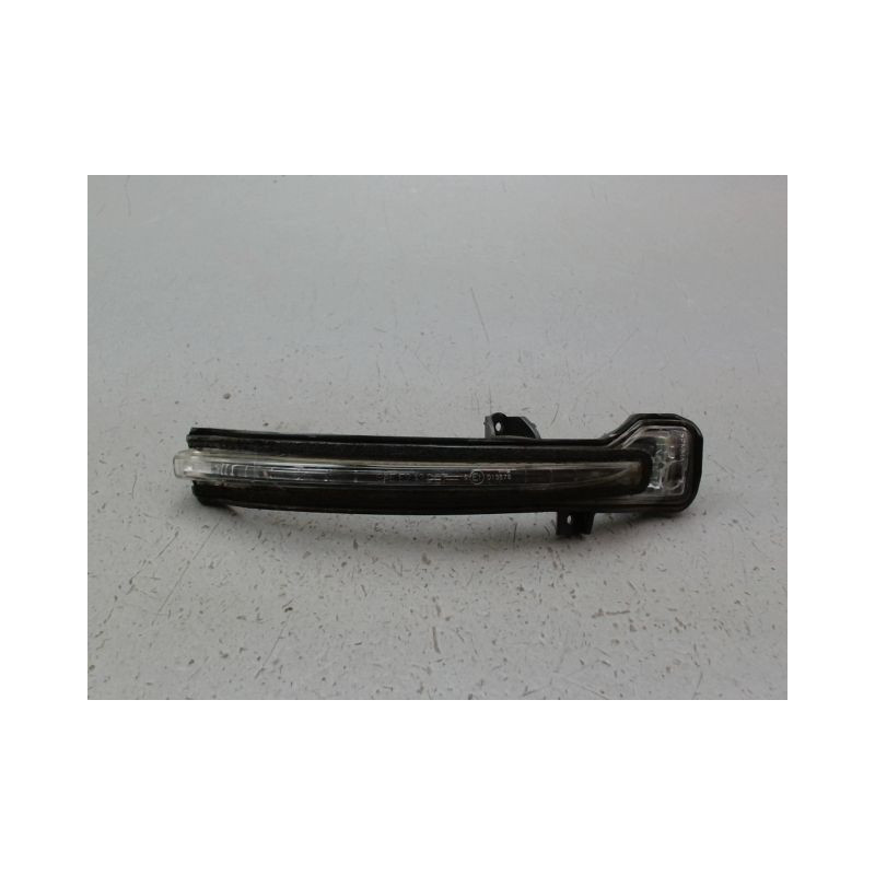 REPETITEUR RETROVISEUR DROIT NISSAN NOTE