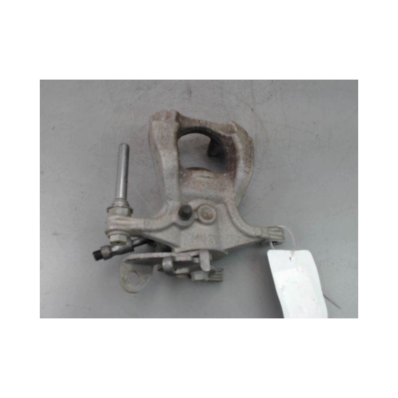 ETRIER DE FREIN ARRIERE DROIT FORD PUMA