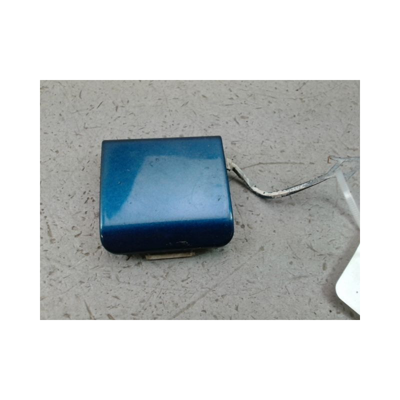 OBTURATEUR COUVRE CROCHET DE BOUCLIER AV MERCEDES CLASSE C BERL. II Phase 2 (203) 2004-2006