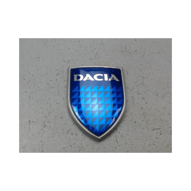 SIGLE CALANDRE DACIA LOGAN BERL. I Phase 1 2005-2008