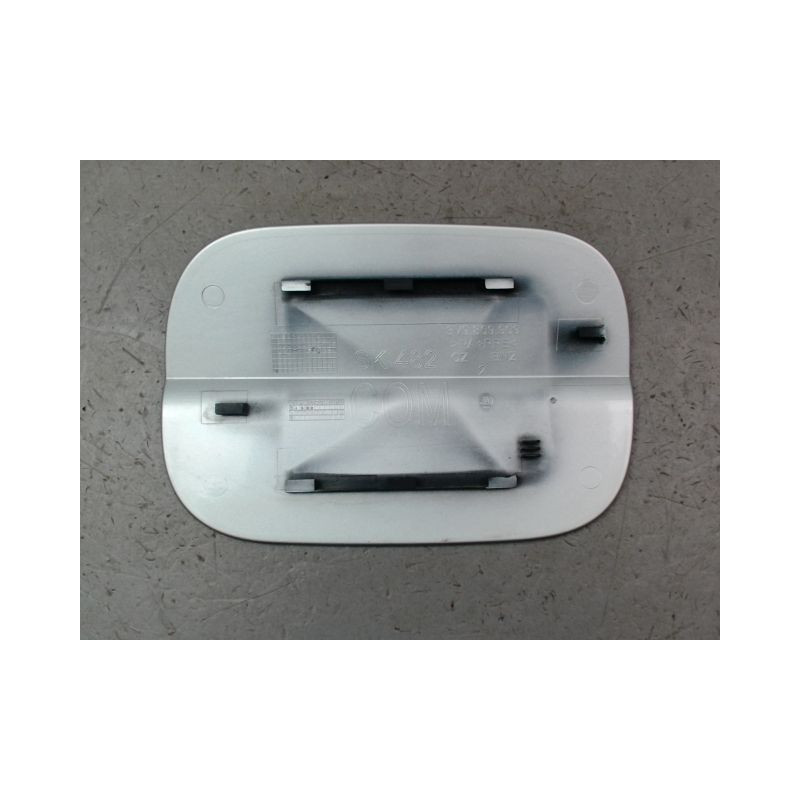 VOLET DE TRAPPE CARBURANT SKODA SUPERB
